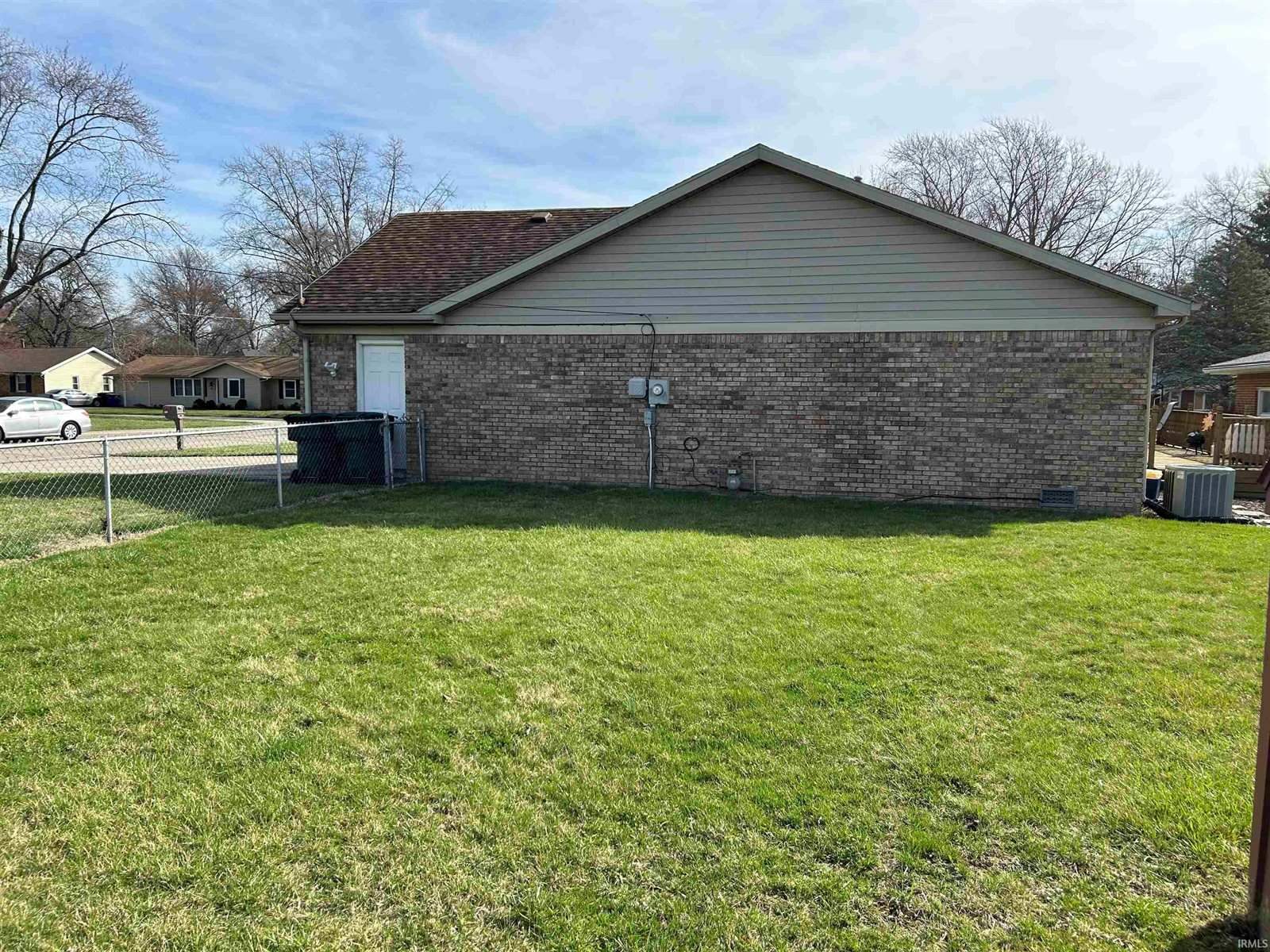 3101 W Mansfield Drive, Muncie, IN 47304