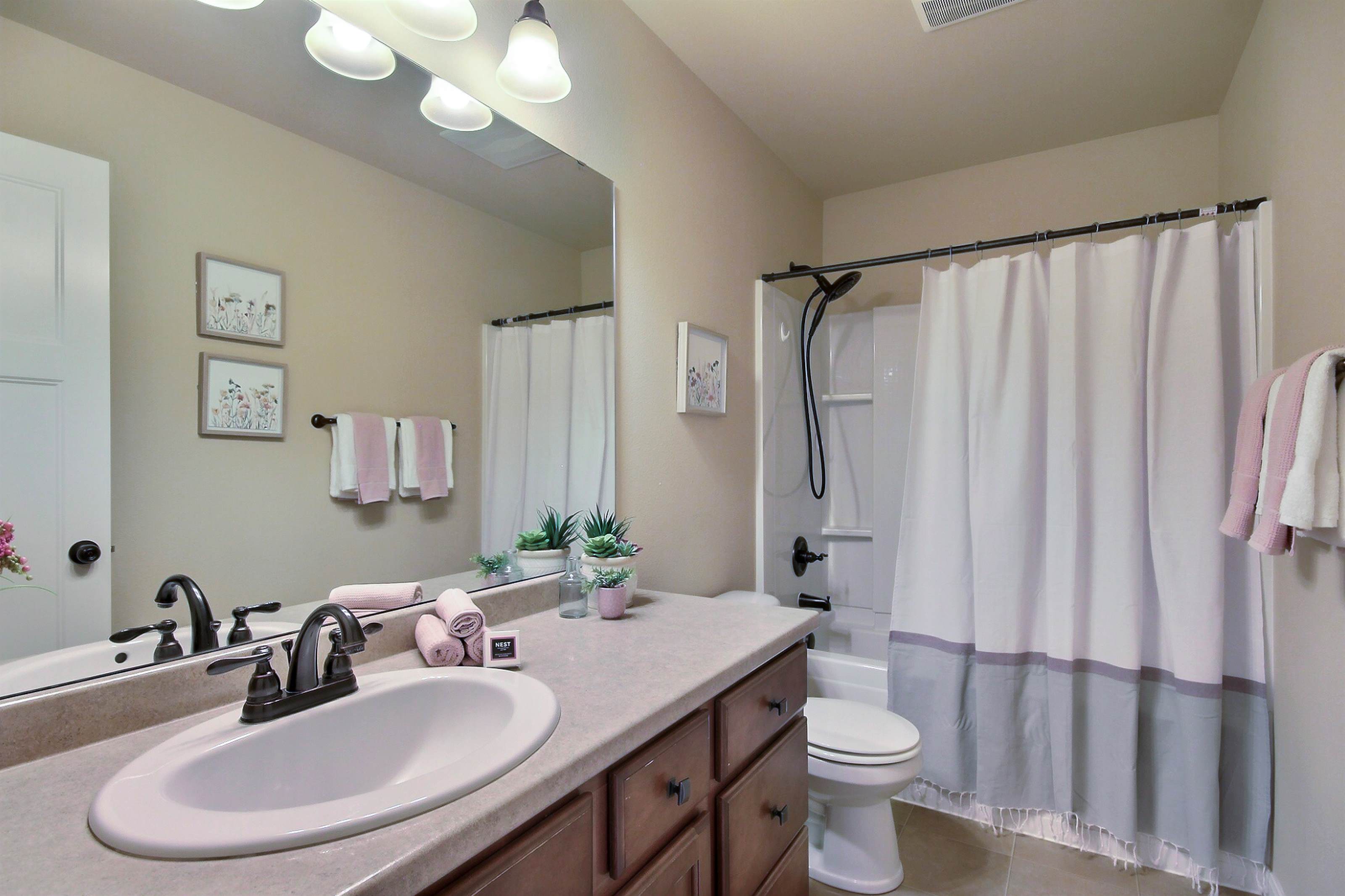 3924 Campus Willows Loop NE, Lacey, WA 98516