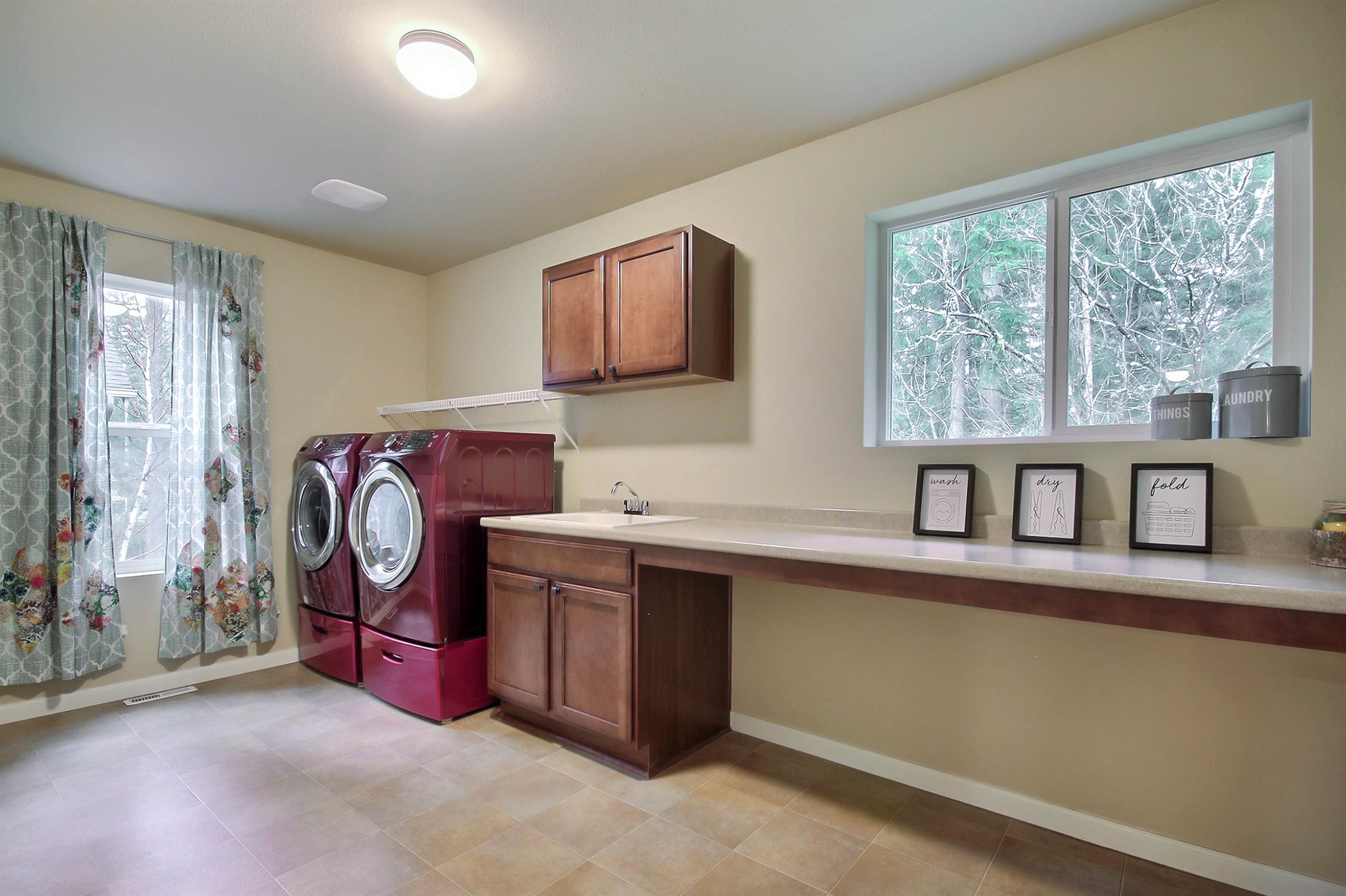 3924 Campus Willows Loop NE, Lacey, WA 98516