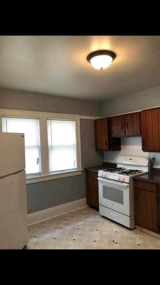 3710 N 26th St, Milwaukee, WI 53206