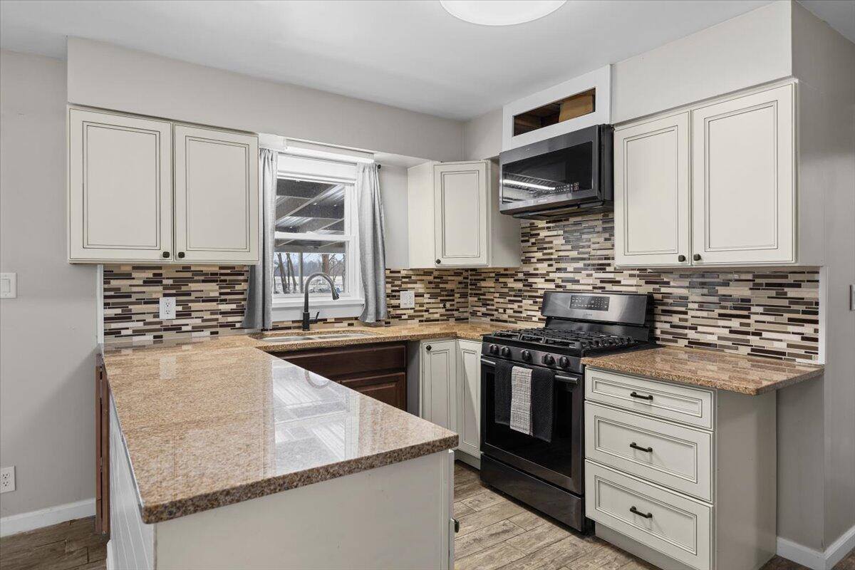 5179 Maple Avenue, Swartz Creek, MI 48473