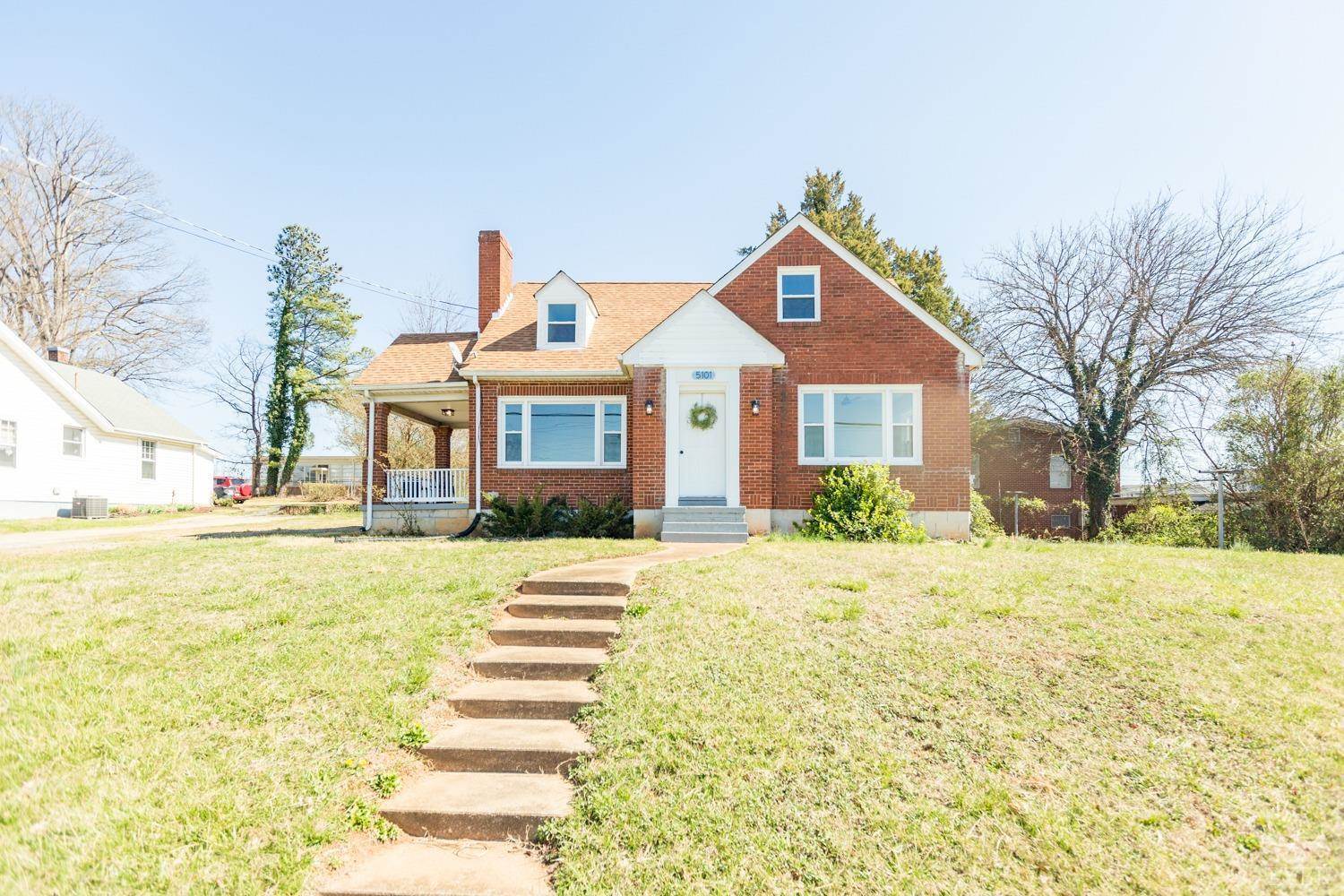 5101 S. Amherst Highway, Madison Heights, VA 24572