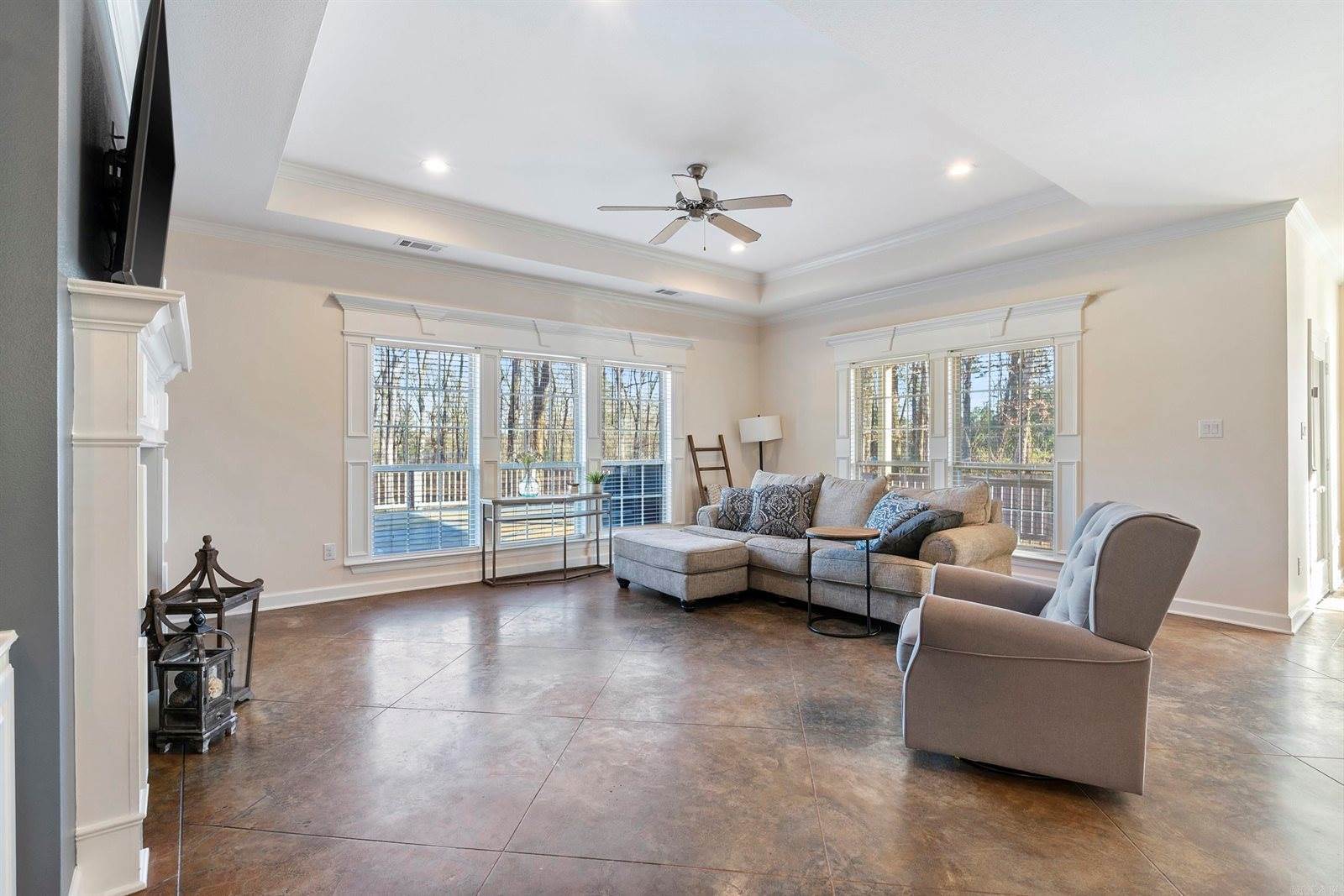 380 McKenzie, Hensley, AR 72065