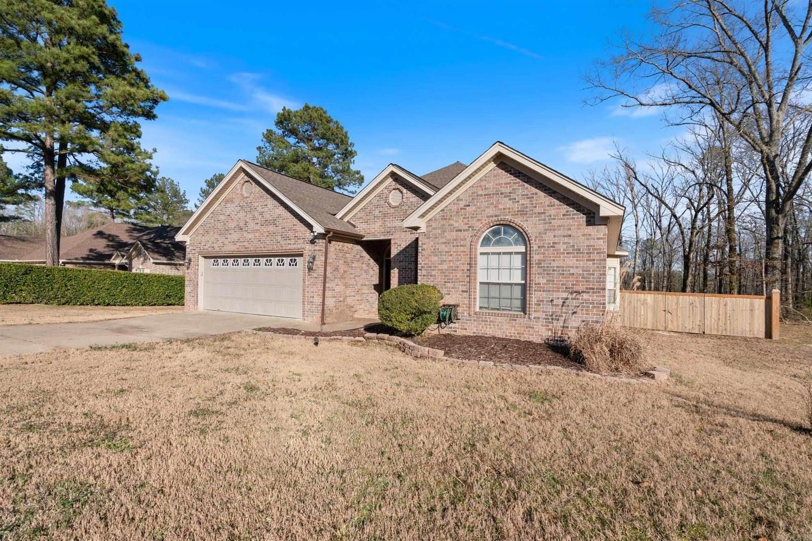 380 McKenzie, Hensley, AR 72065