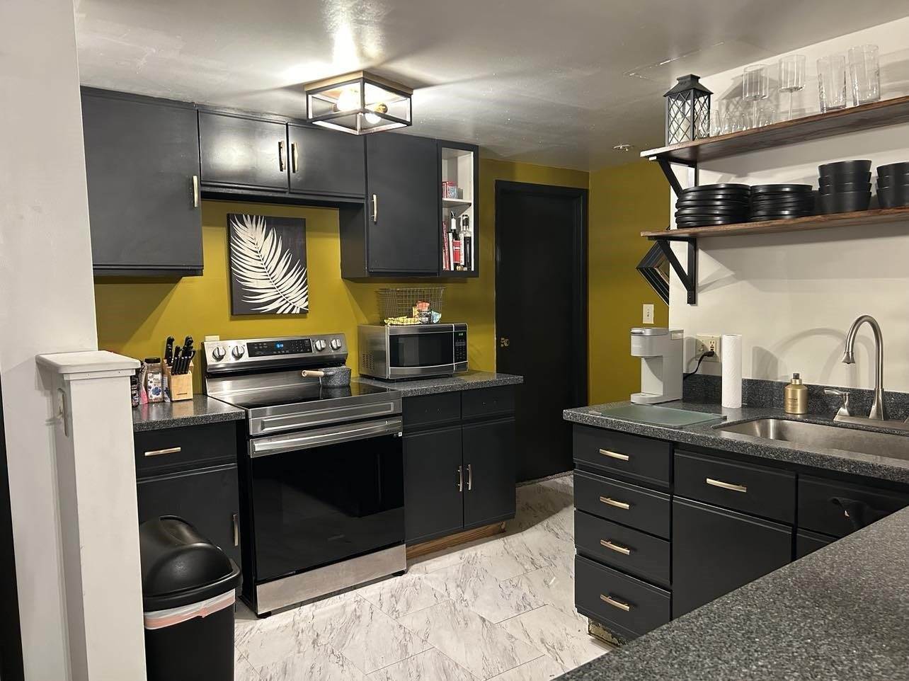 16 South Virginia Street, Conrad, MT 59425