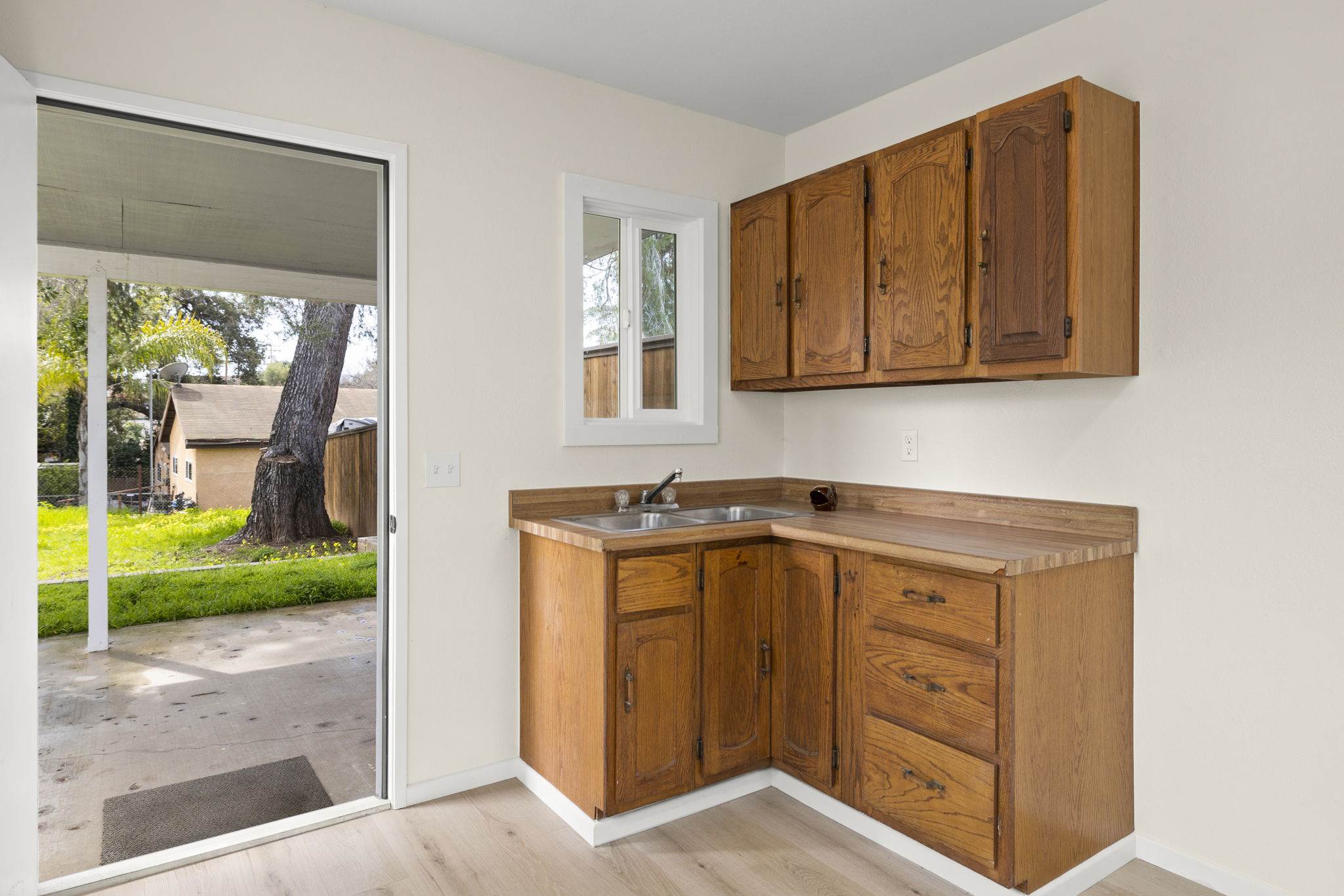 66 W. Oak View Avenue, Oak View, CA 93022