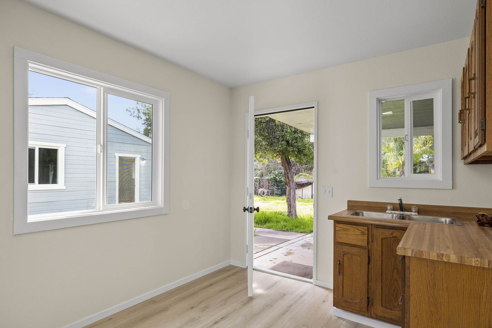 66 W. Oak View Avenue, Oak View, CA 93022