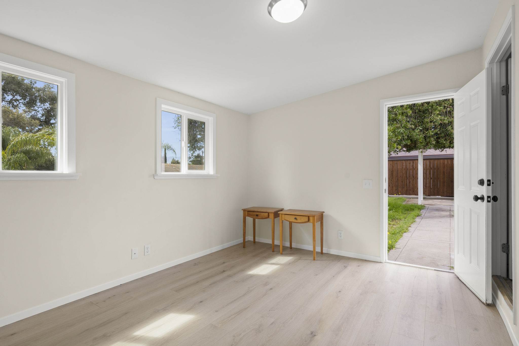 66 W. Oak View Avenue, Oak View, CA 93022