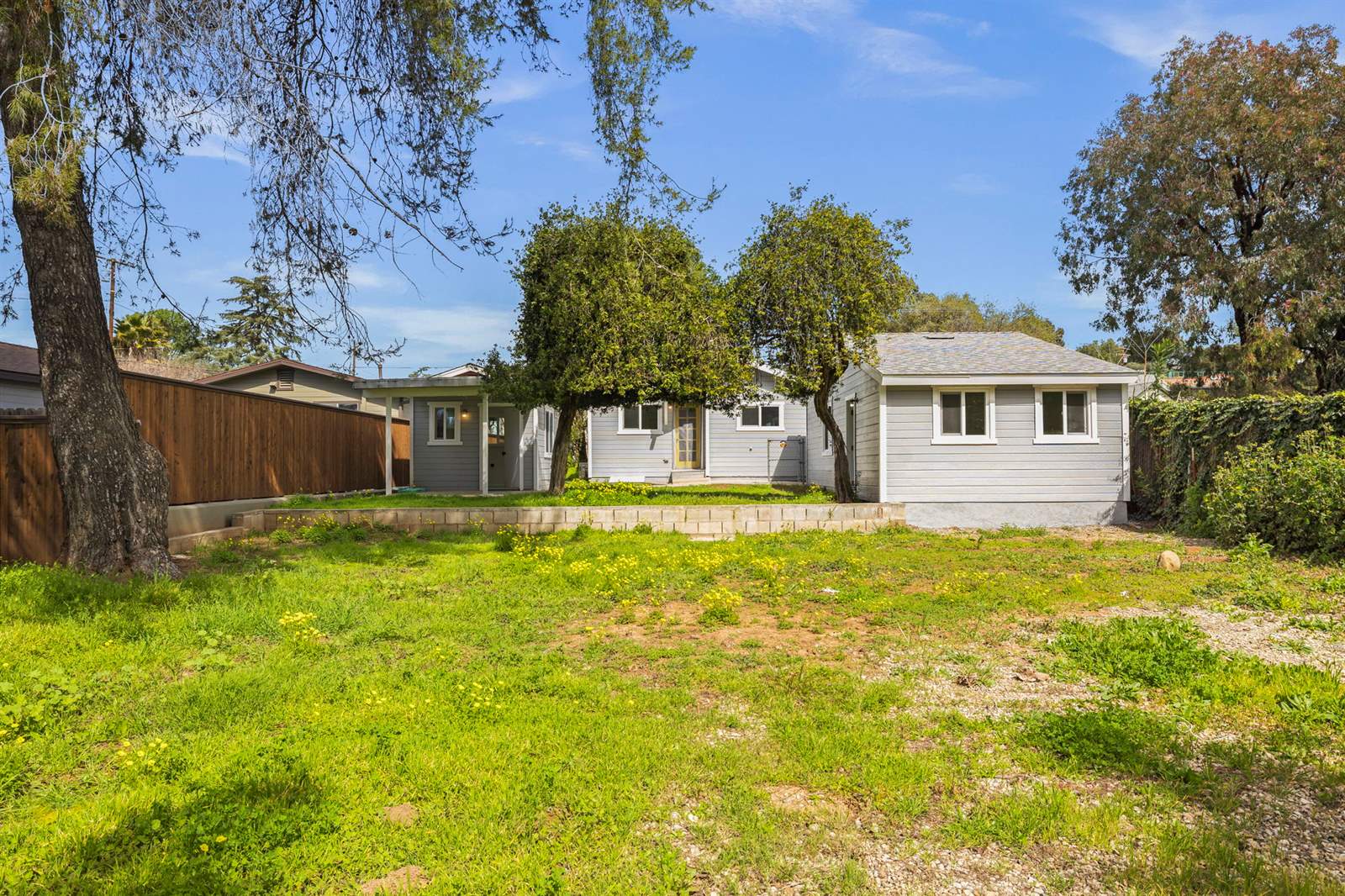 66 W. Oak View Avenue, Oak View, CA 93022