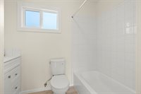 66 W. Oak View Avenue, Oak View, CA 93022