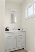 66 W. Oak View Avenue, Oak View, CA 93022