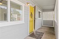 66 W. Oak View Avenue, Oak View, CA 93022