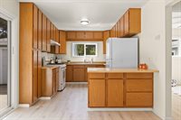 66 W. Oak View Avenue, Oak View, CA 93022