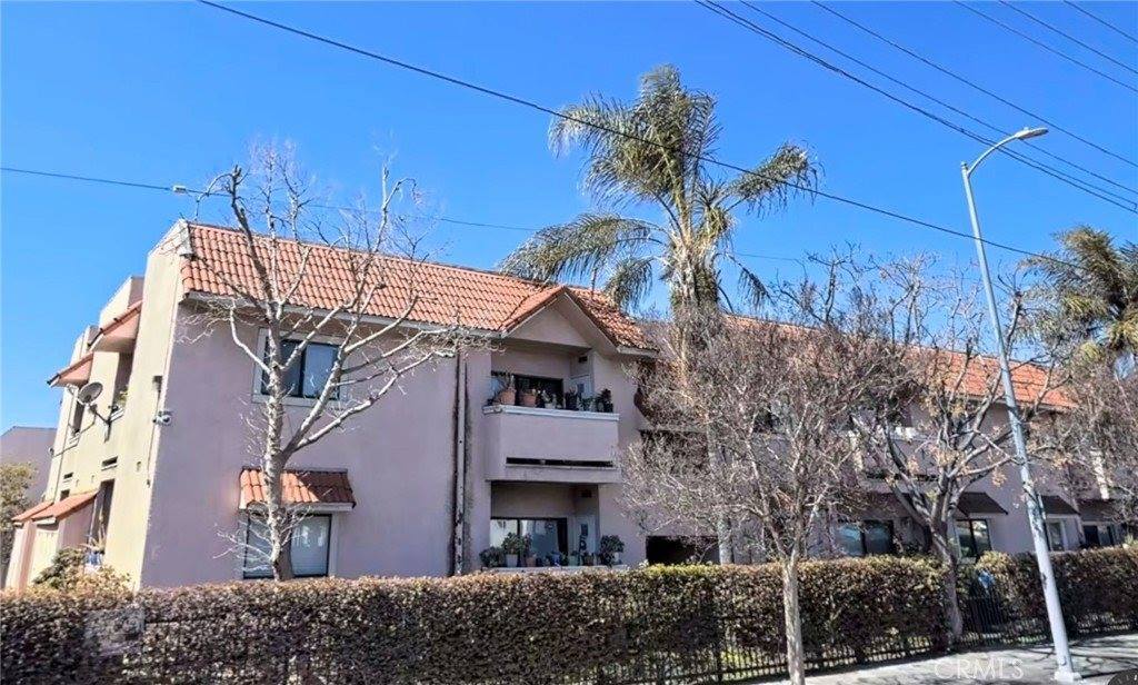 10943 Laurel Canyon Boulevard, San Fernando, CA 91340