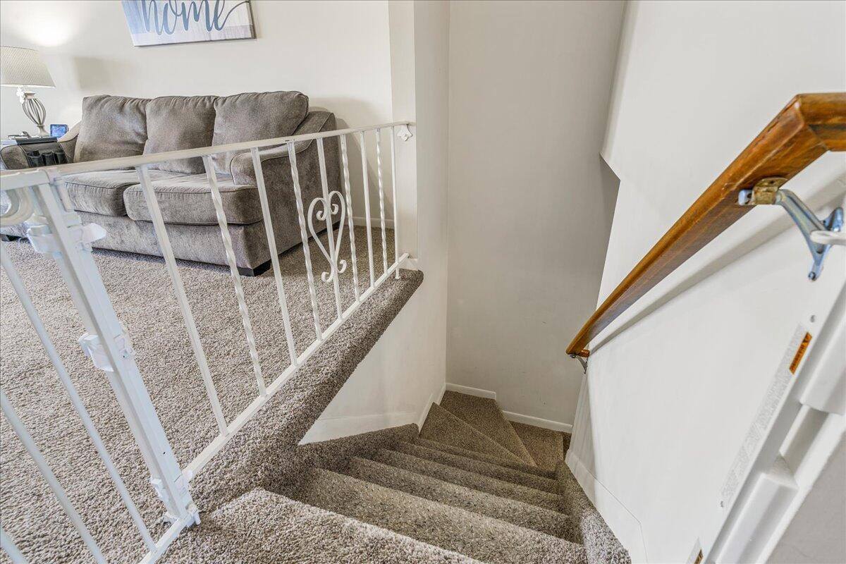 25329 Potomac Drive, South Lyon, MI 48178