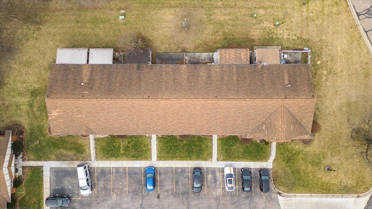 25329 Potomac Drive, South Lyon, MI 48178