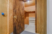 25329 Potomac Drive, South Lyon, MI 48178