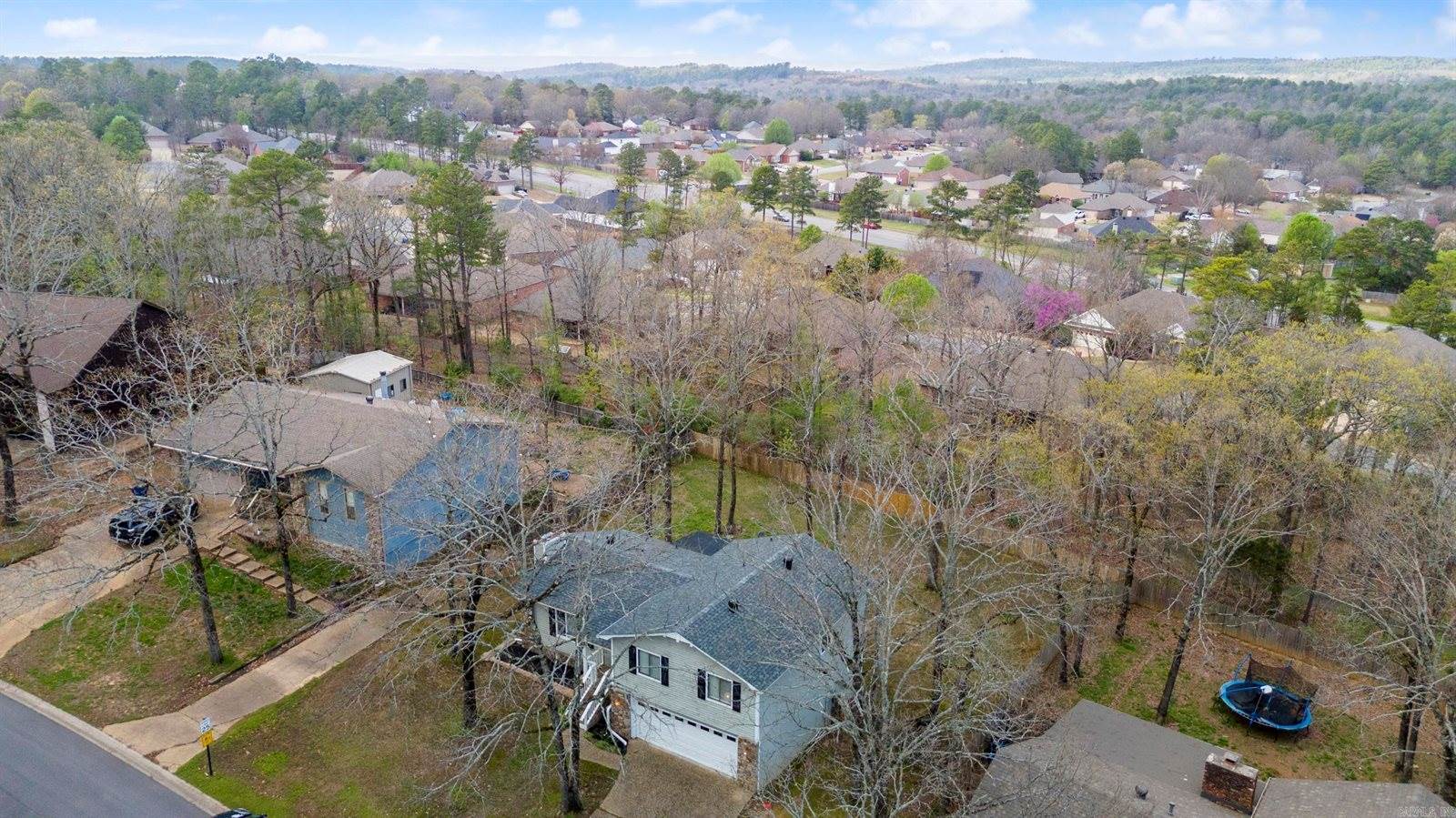 83 Stoneledge Drive, Maumelle, AR 72113