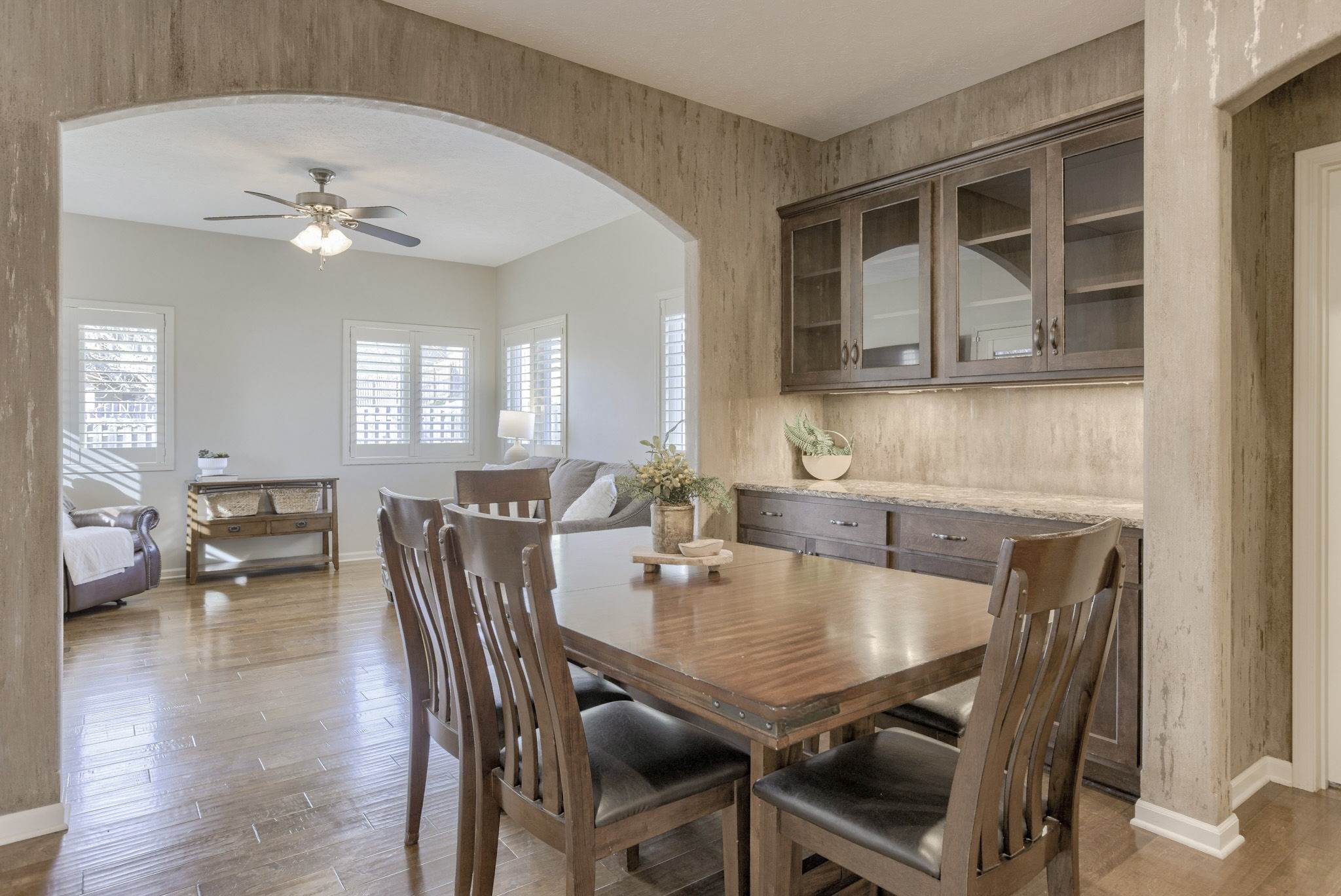 19530 Marinda Street, Omaha, NE 68130