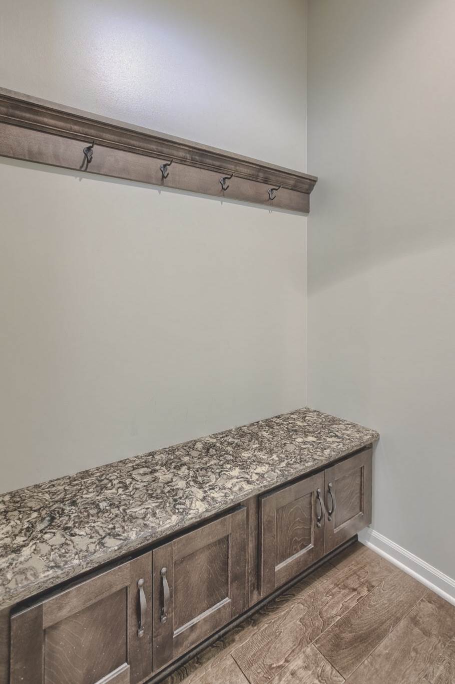 19530 Marinda Street, Omaha, NE 68130