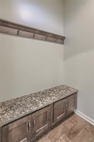 19530 Marinda Street, Omaha, NE 68130