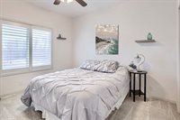 19530 Marinda Street, Omaha, NE 68130