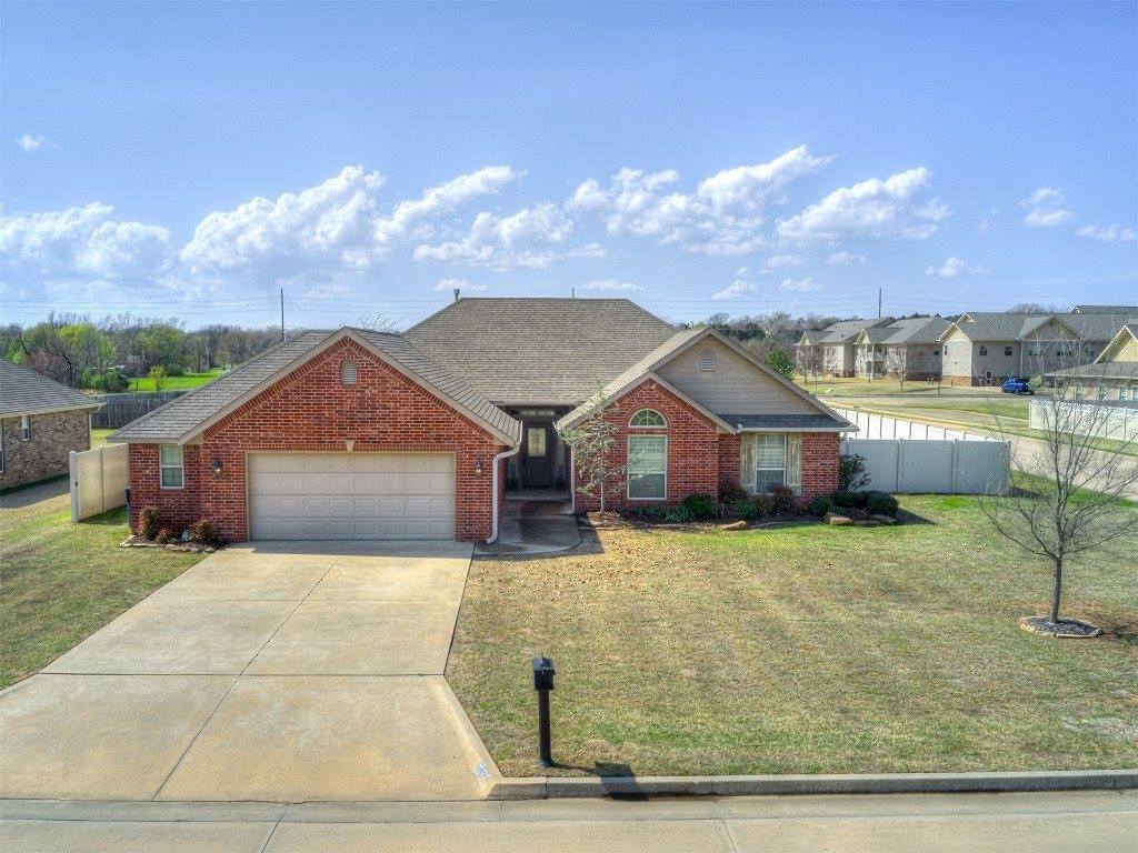 1816 Lantana Court, Shawnee, OK 74804