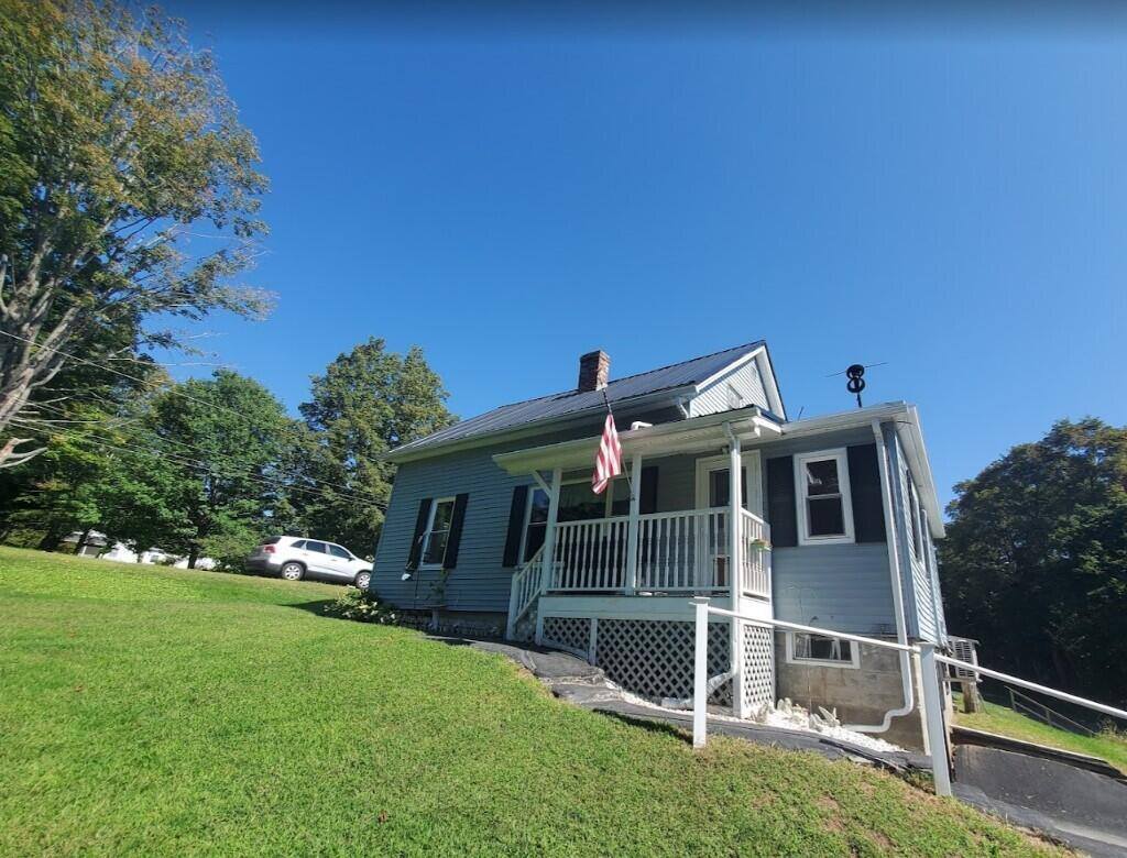 1053 Main Street, Veazie, ME 04401