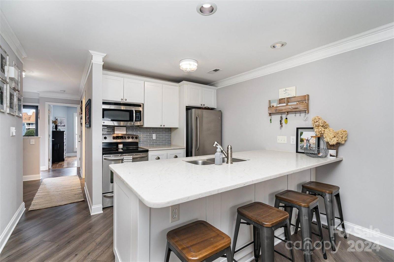 941 Southwest Drive, Davidson, NC 28036