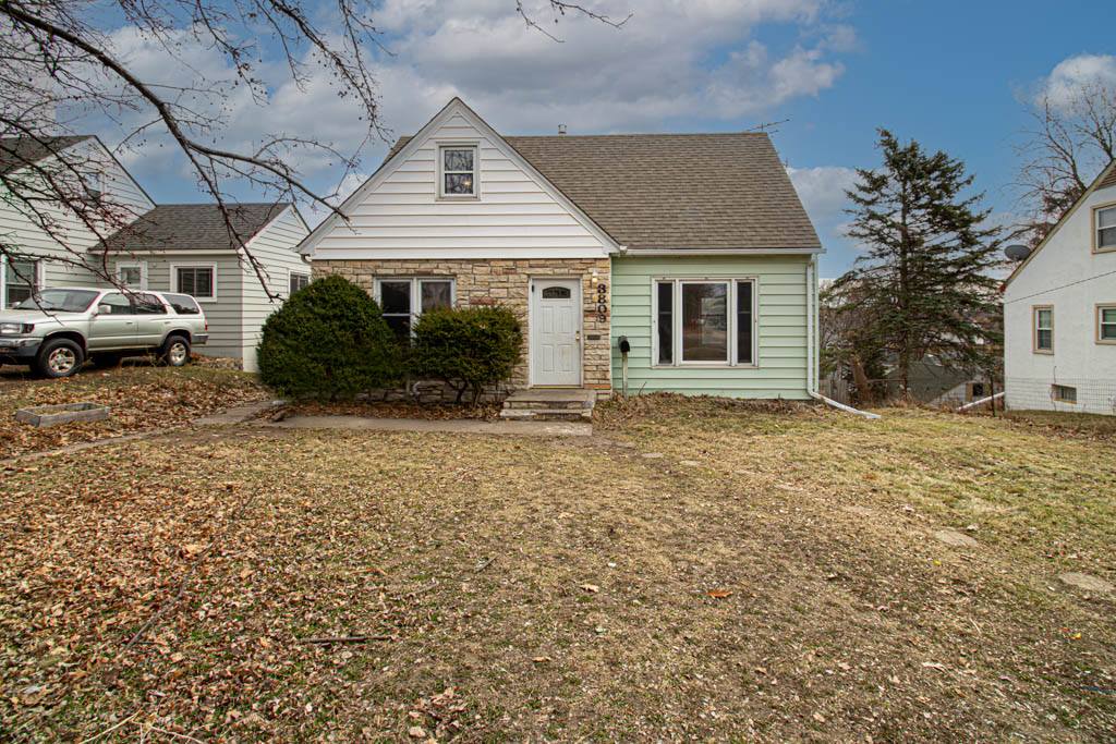 3809 Reservoir Boulevard, Columbia Heights, MN 55421
