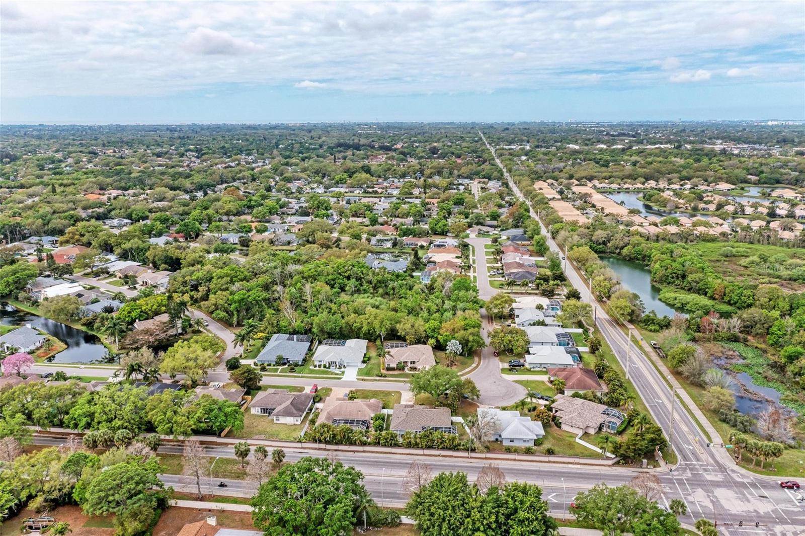 5289 Sunnydale Circle East, Sarasota, FL 34233