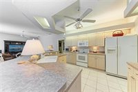 5289 Sunnydale Circle East, Sarasota, FL 34233