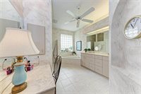 5289 Sunnydale Circle East, Sarasota, FL 34233