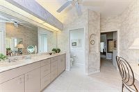 5289 Sunnydale Circle East, Sarasota, FL 34233