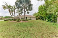 5289 Sunnydale Circle East, Sarasota, FL 34233