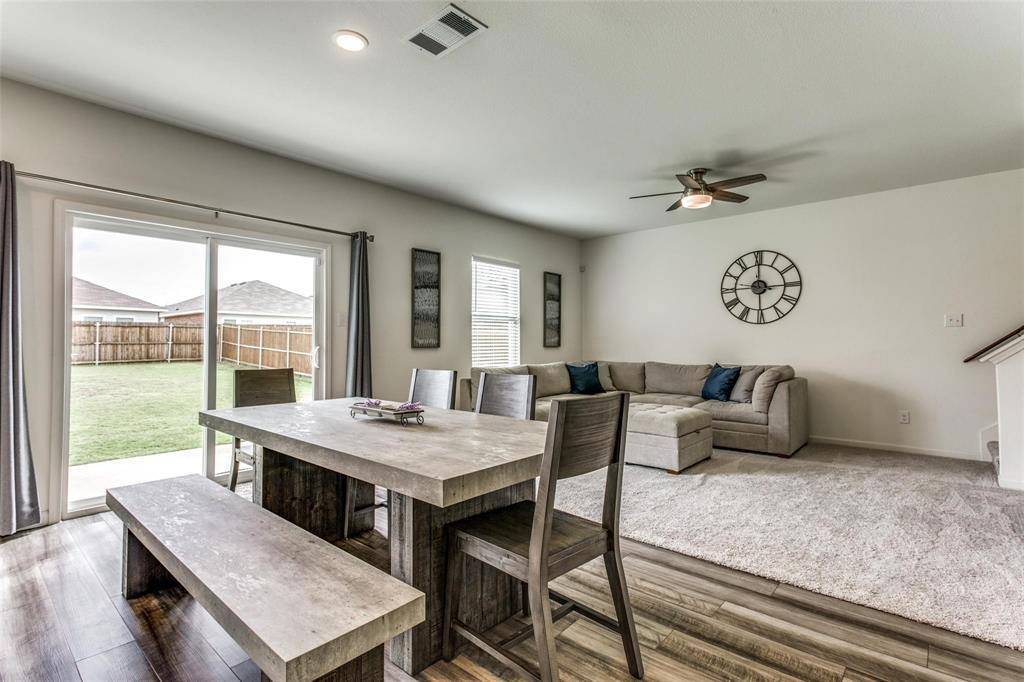 10361 Castle Lyons Lane, Fort Worth, TX 76036