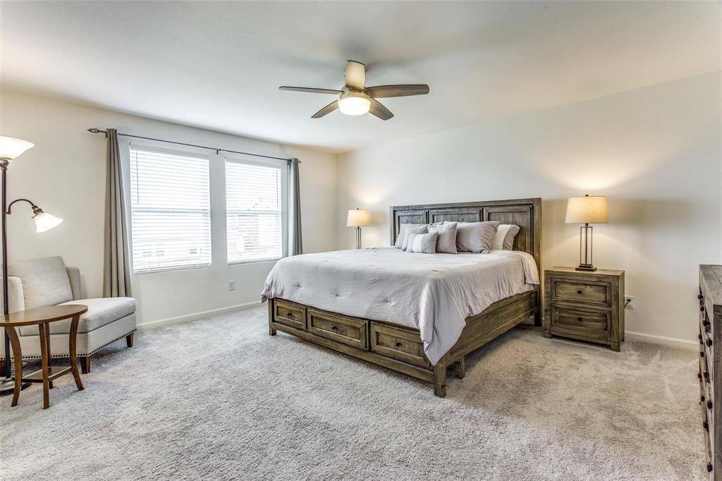 10361 Castle Lyons Lane, Fort Worth, TX 76036