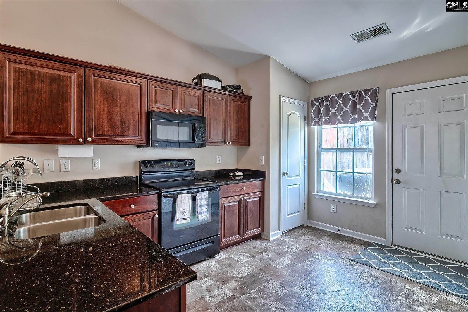 537 Dawson's Park, Lexington, SC 29072