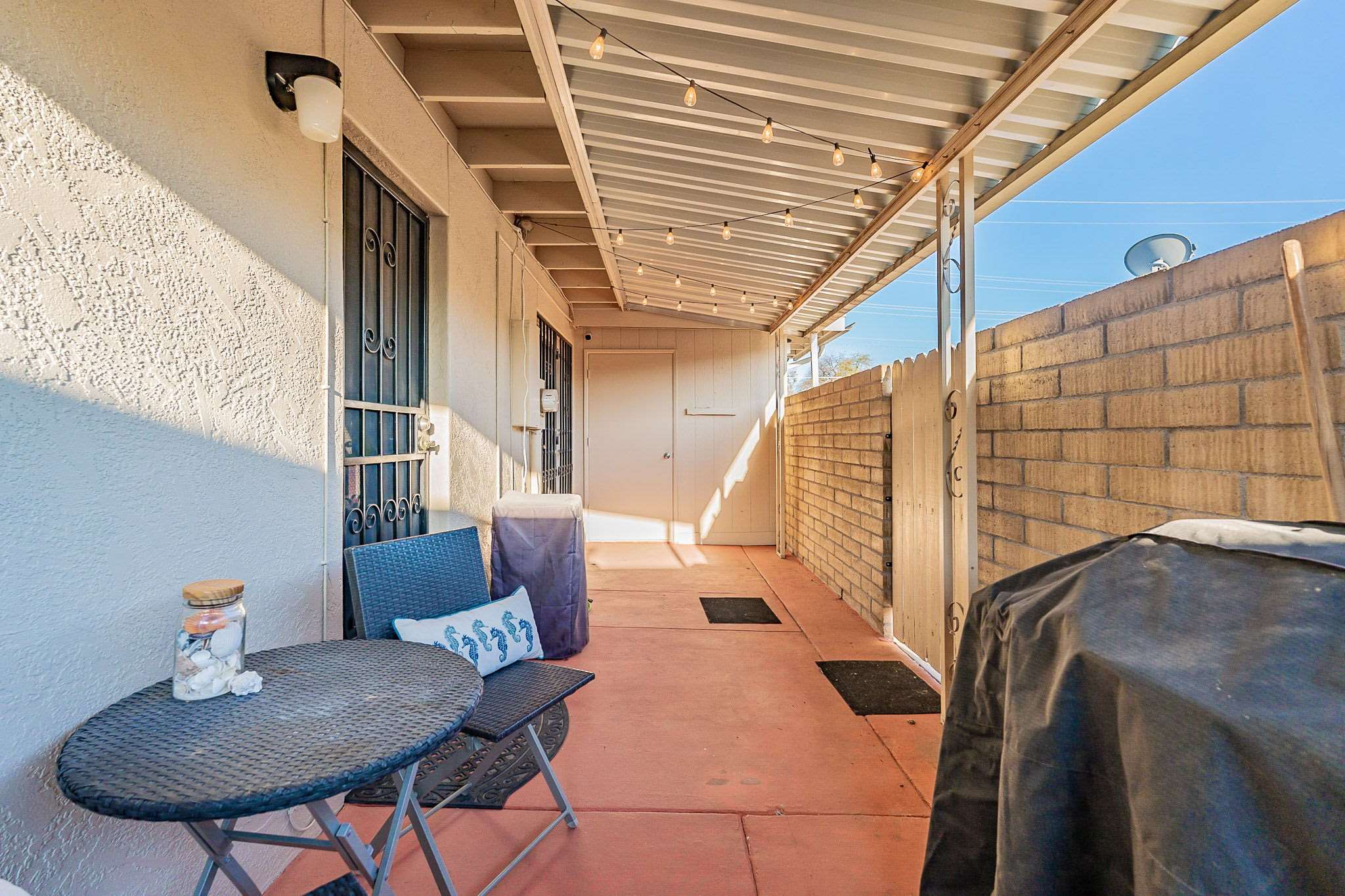 1088 N Caribe Ave, Tucson, AZ 85710