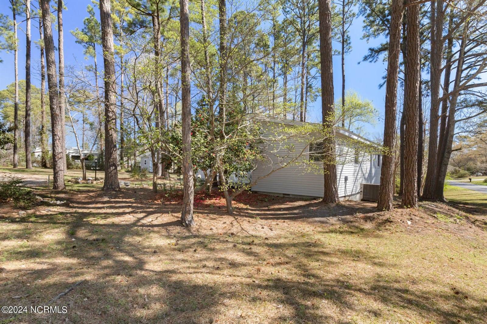 102 Dogwood Drive, Cedar Point, NC 28584