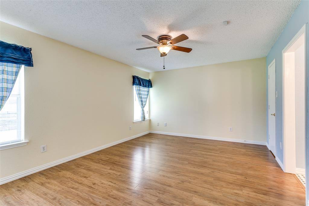 2737 Brea Canyon Road, Fort Worth, TX 76108