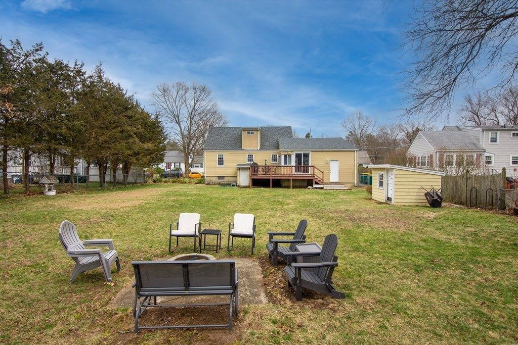 77 Richland Rd, Norwood, MA 02062