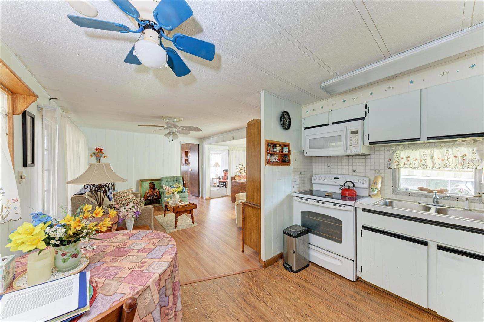 3320 Spanish Oak Terrace, Sarasota, FL 34237