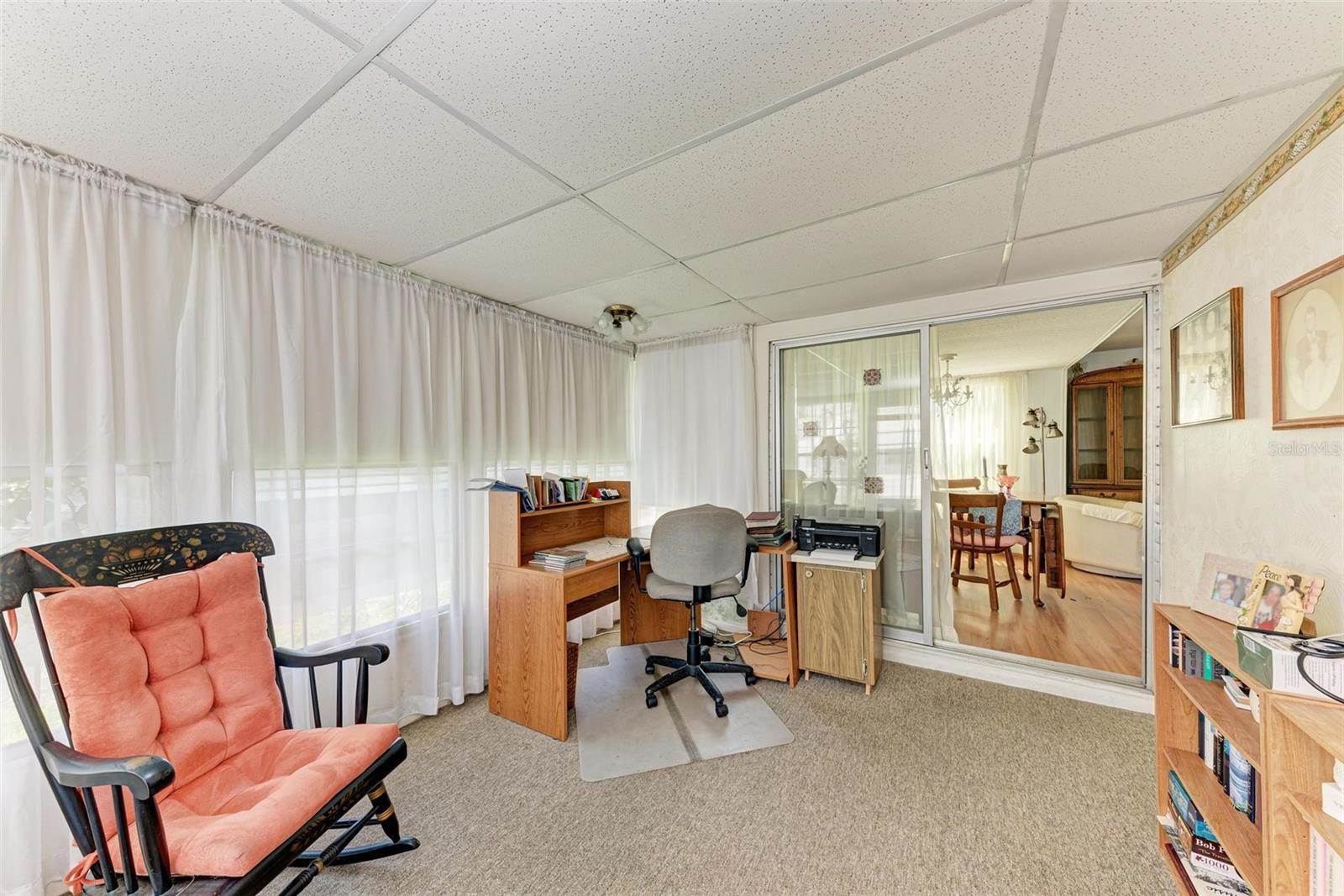 3320 Spanish Oak Terrace, Sarasota, FL 34237