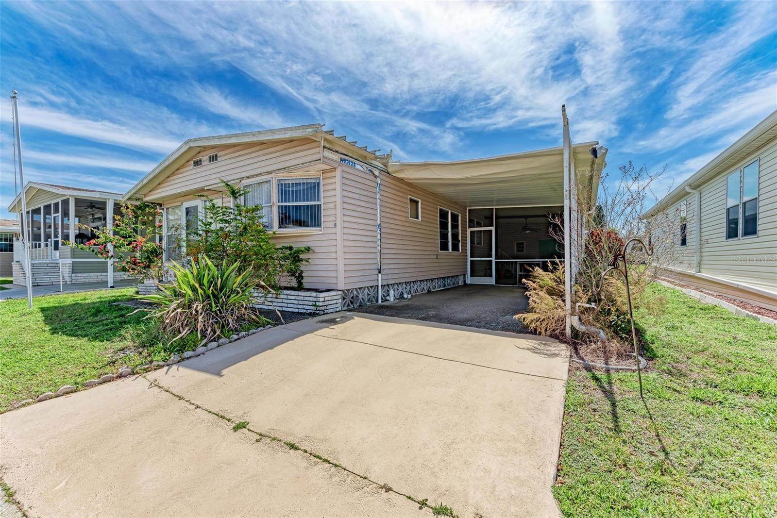 3320 Spanish Oak Terrace, Sarasota, FL 34237