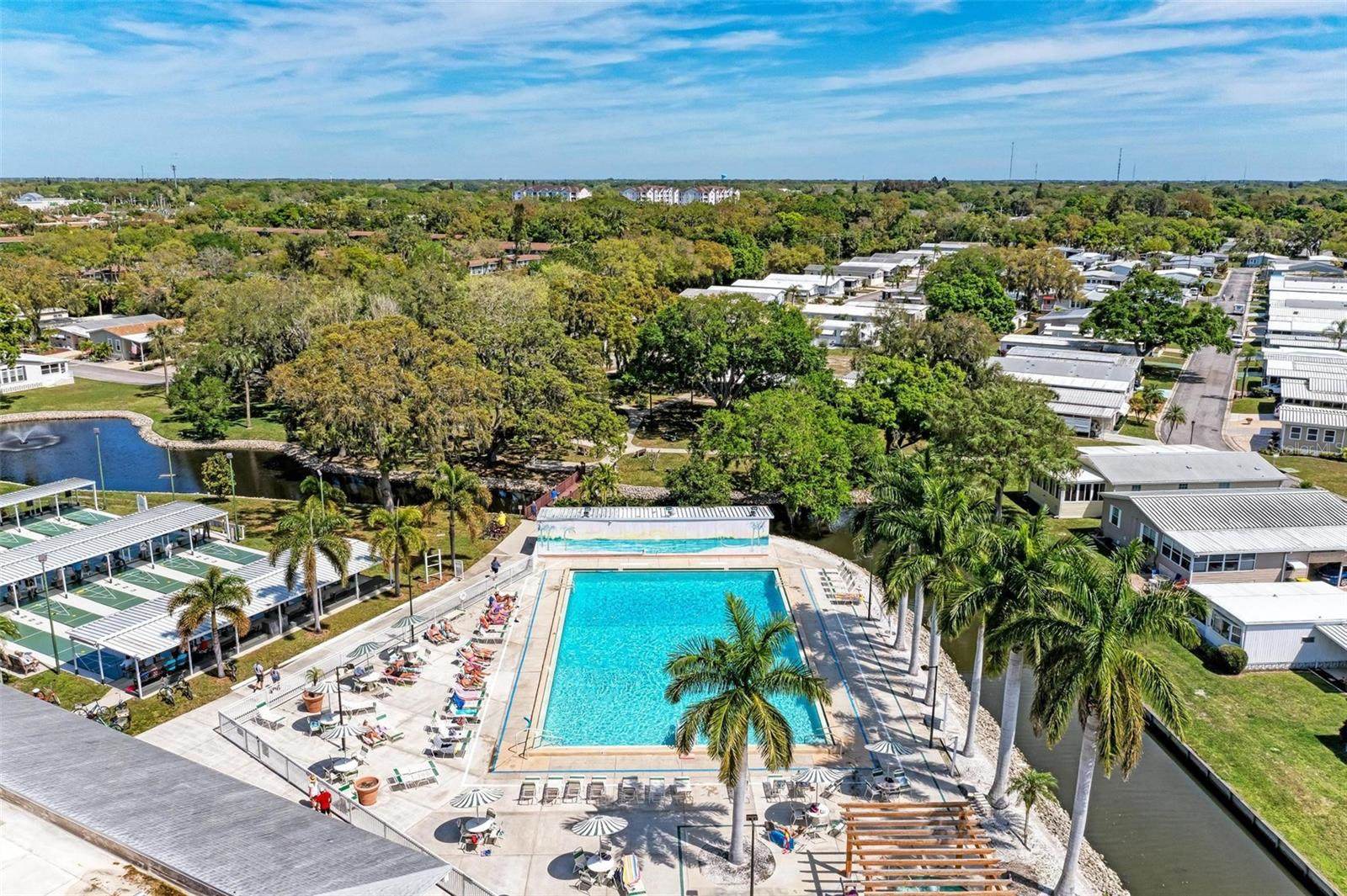 3320 Spanish Oak Terrace, Sarasota, FL 34237