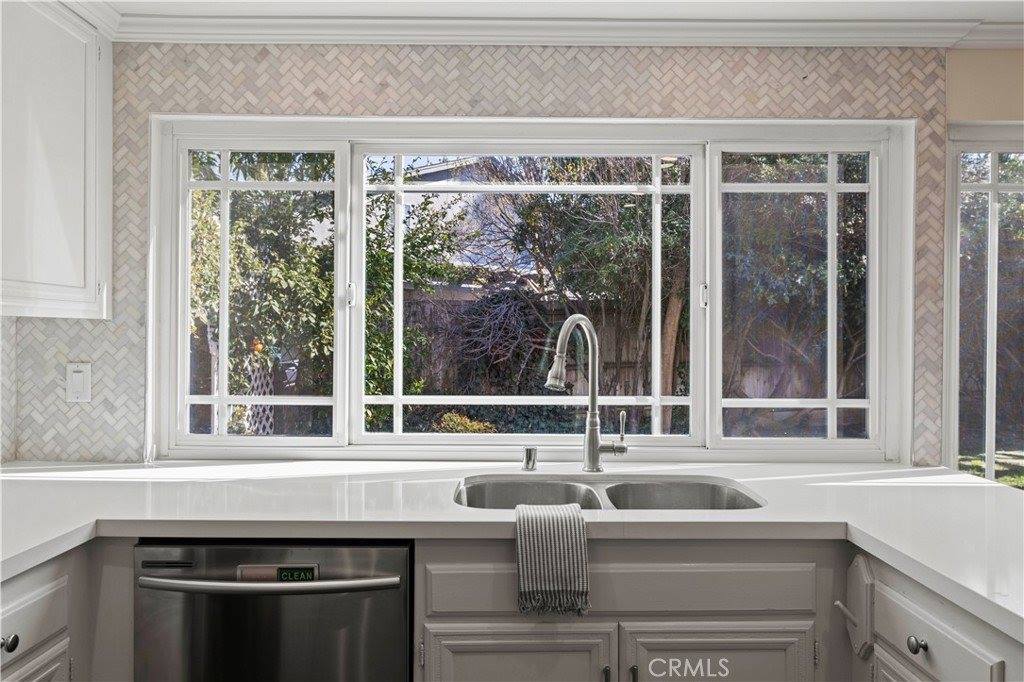 23434 Via Gayo, Valencia, CA 91355