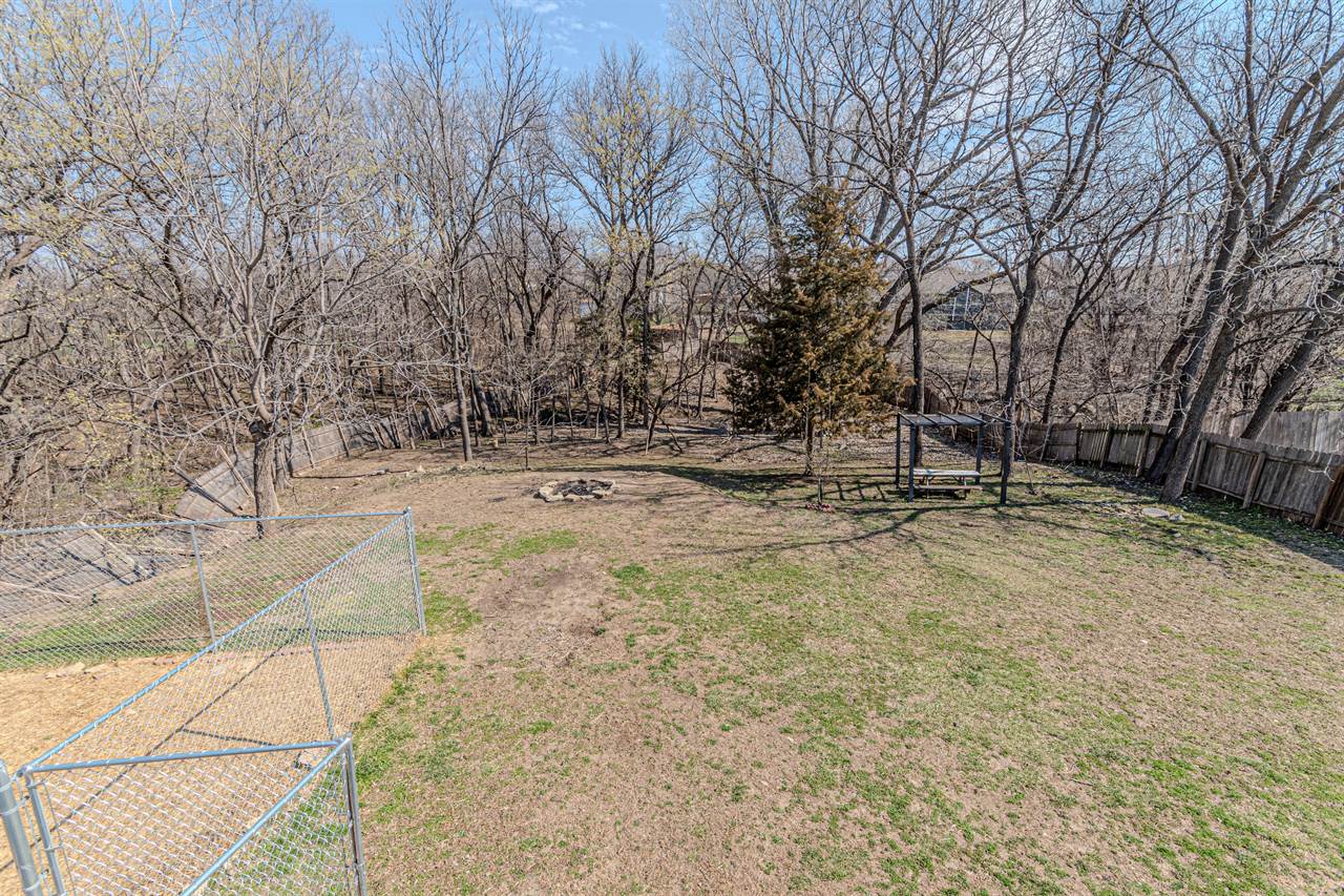 125 Cheyenne Drive, Junction City, KS 66441