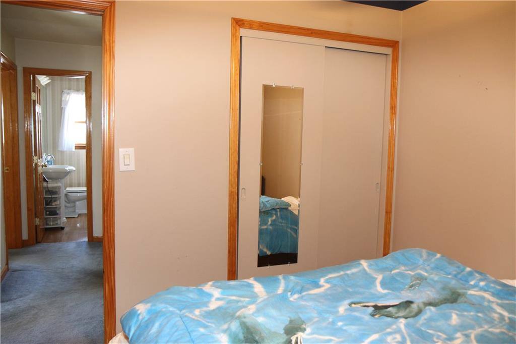 11227 East 48 Street, Kansas City, MO 64133