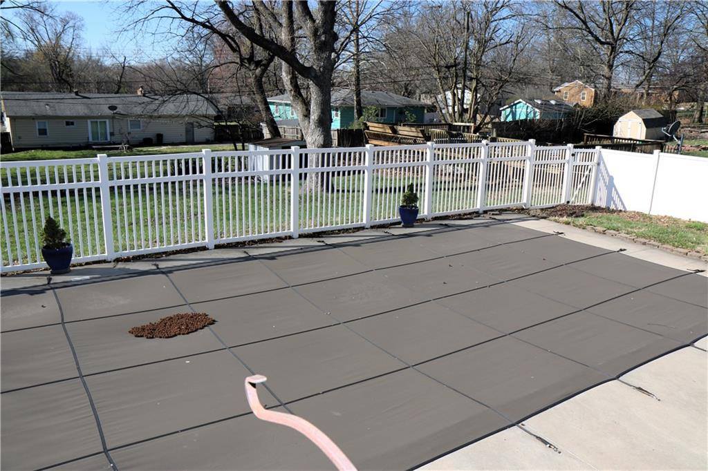 11227 East 48 Street, Kansas City, MO 64133